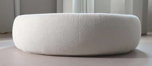 White Curved Sofa – Sculptural Upholstered Arc Couch for Contemporary Living Rooms White Boucle in stock (WT-TEDDY AP)