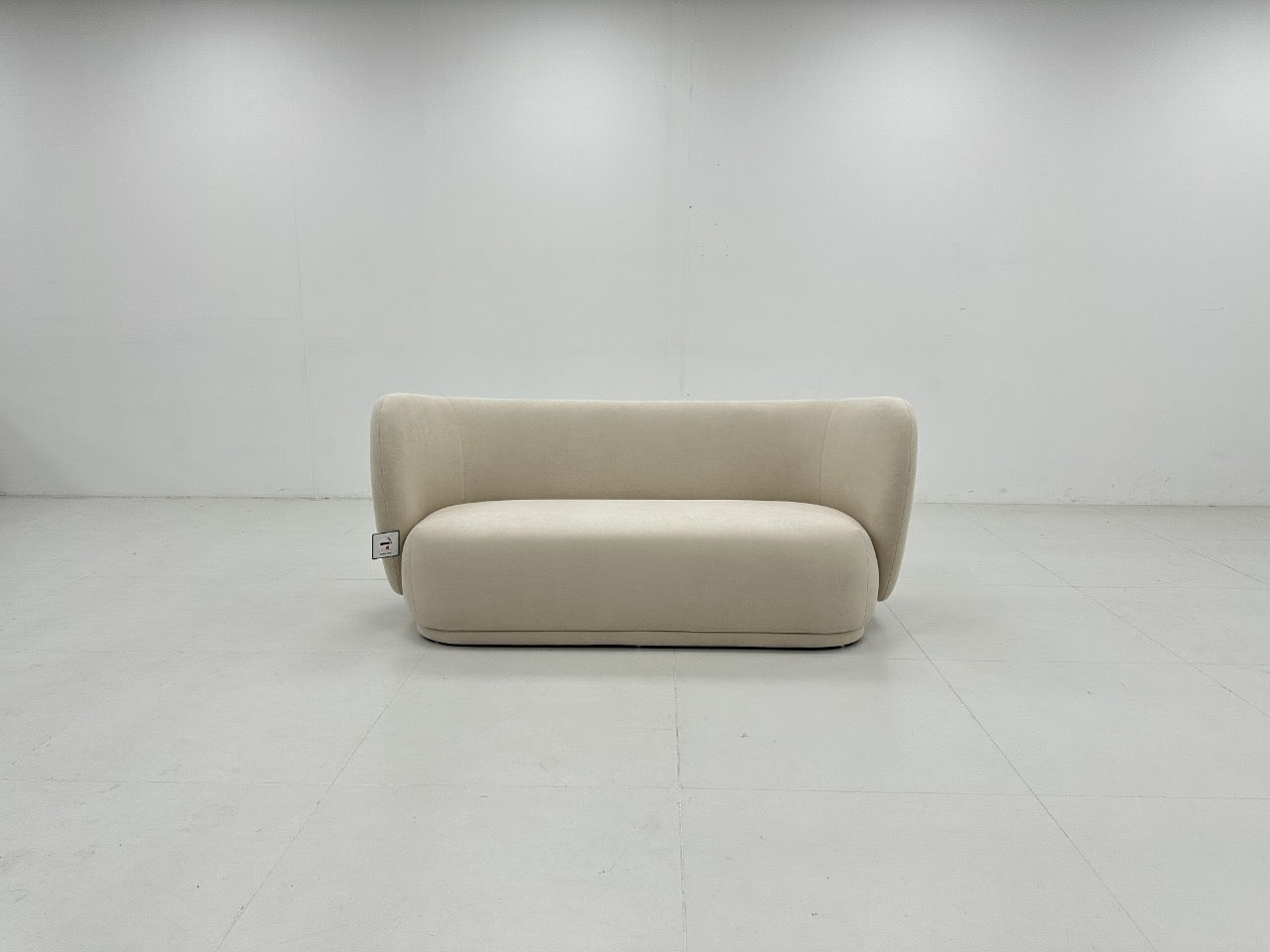 Curved Sofa x1 Chaise Lounge x1 Seat Height to 45cm Made To Order