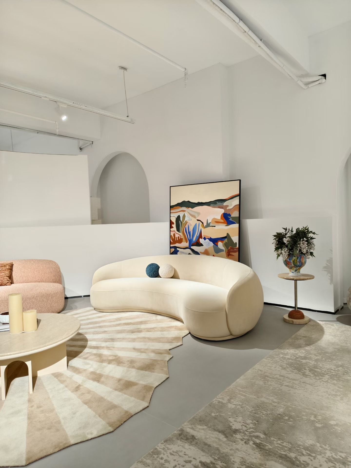Extra Large Luxury Curved Corner Sofas for Spacious Living Rooms
