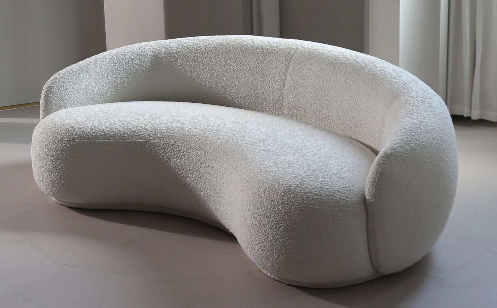 White Curved Sofa – Sculptural Upholstered Arc Couch for Contemporary Living Rooms White Boucle in stock (WT-TEDDY AP)